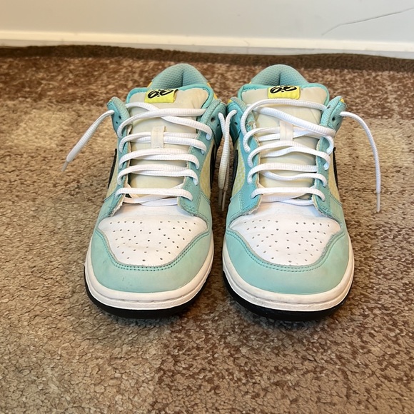 Nike SB - Picture 2 of 4